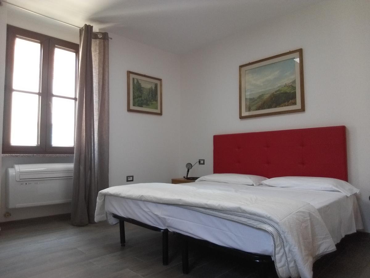Hotel Sole Holiday Arco Bagian luar foto