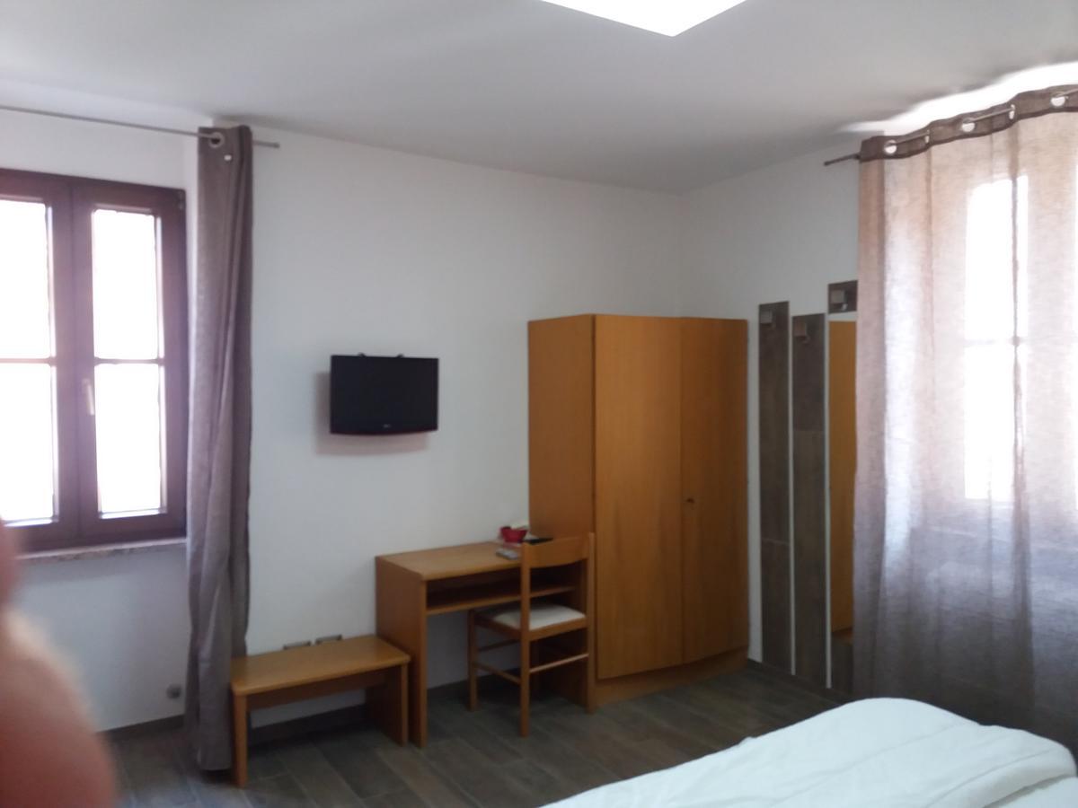 Hotel Sole Holiday Arco Bagian luar foto